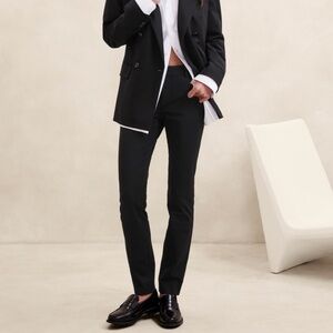 Banana Republic Sloan Black Pants - 6 Long